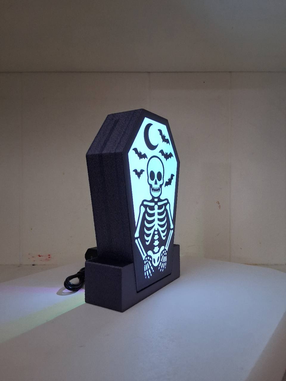 GoofySkeleton Coffin LED light box – custom 3D printed – Lit Layer Creations